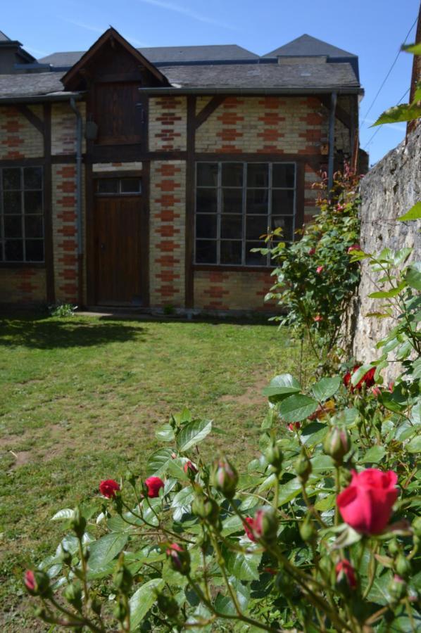 Chambre D'Hotes Les Ecuries Ле-Ман Экстерьер фото